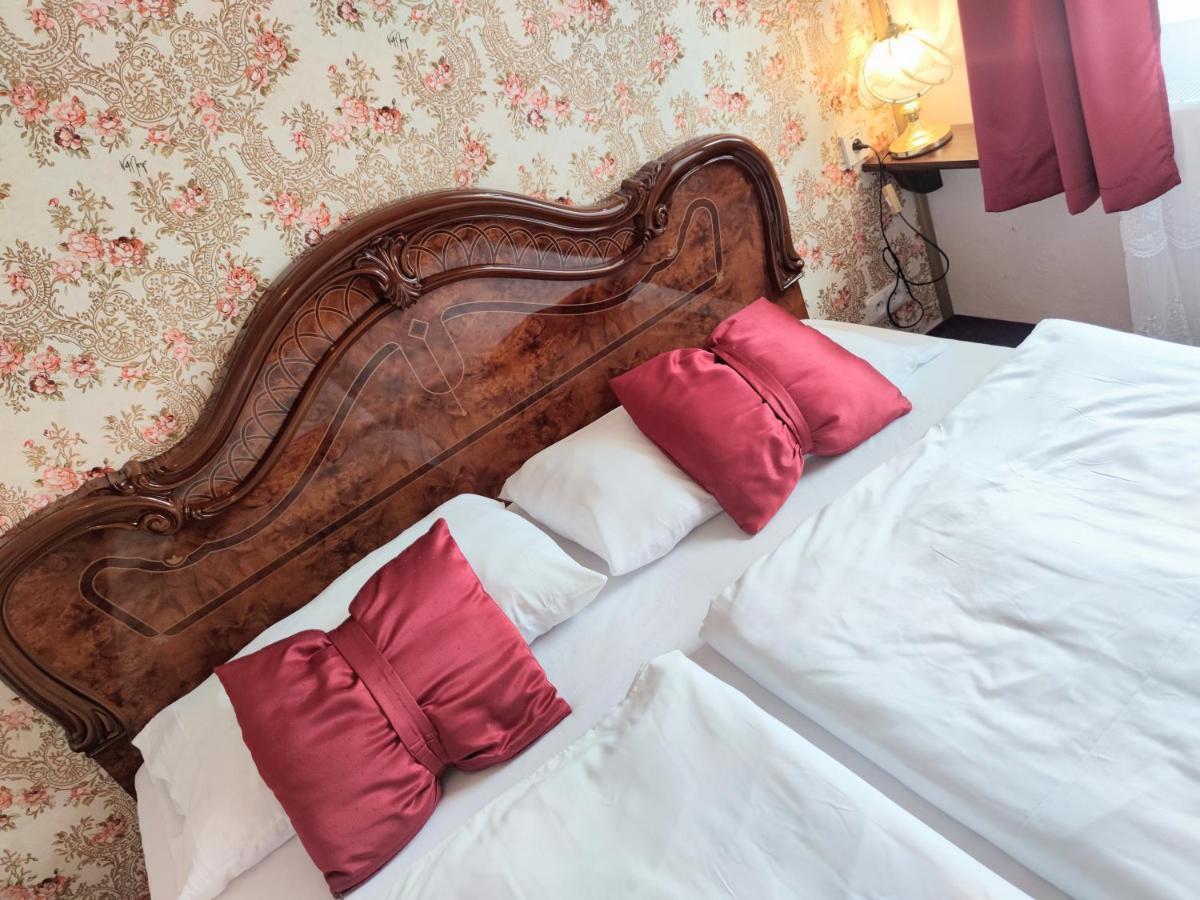 Hotel Dejmalik Litoměřice Εξωτερικό φωτογραφία