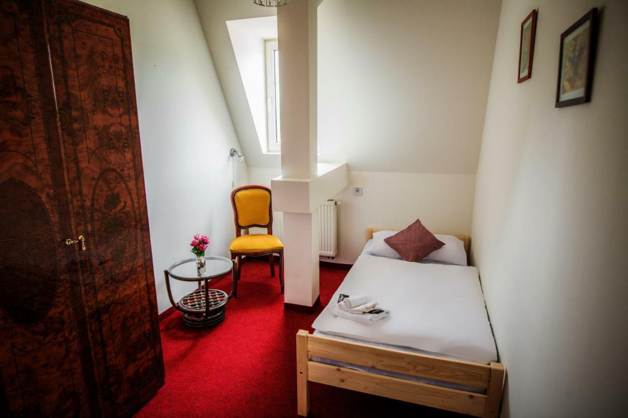 Hotel Dejmalik Litoměřice Εξωτερικό φωτογραφία